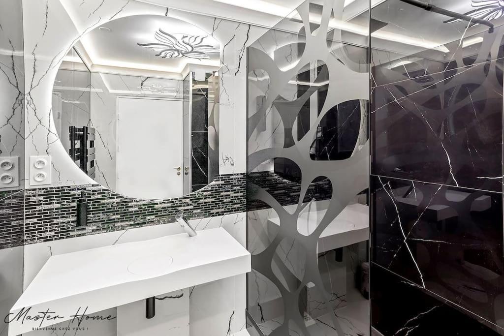 Gout De Luxe A Narbonne T3 Climatise, Spa, Parking Exterior foto